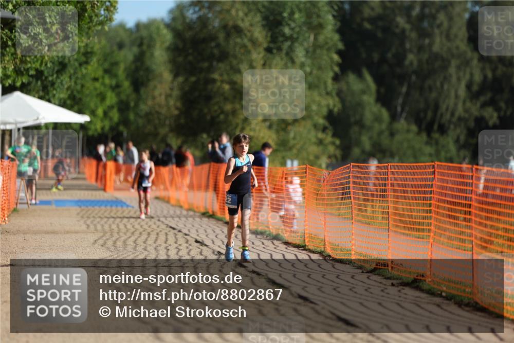 07.09.2025 - 19. Norderstedt Triathlon Michael Strokosch http://msf.ph/oto/8802867 07.09.2025 09:18:06 Laufen 22 meine-sportfotos.de