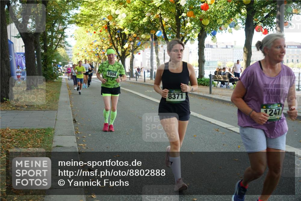 07.09.2025 - BARMER Alsterlauf Yannick Fuchs http://msf.ph/oto/8802888 07.09.2025 11:51:12 Laufen 1004, 8371, 1247 meine-sportfotos.de