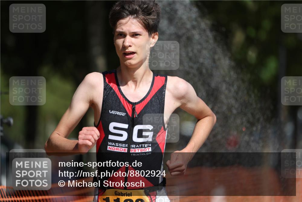 07.09.2025 - 19. Norderstedt Triathlon Michael Strokosch http://msf.ph/oto/8802924 07.09.2025 12:04:10 Laufen 279, 1183, 1278, 1306 meine-sportfotos.de