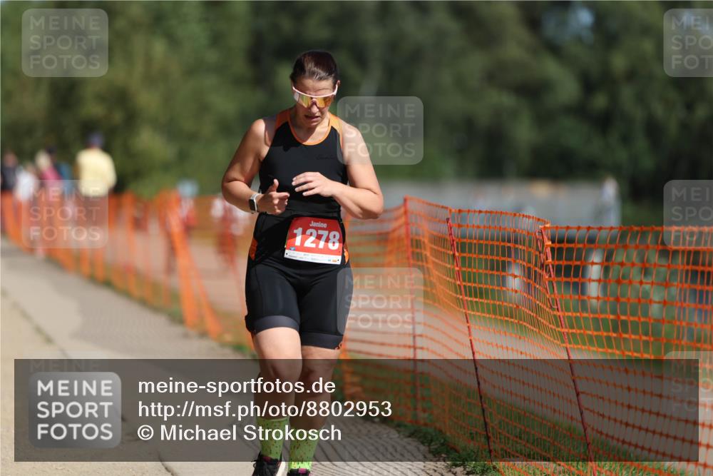 07.09.2025 - 19. Norderstedt Triathlon Michael Strokosch http://msf.ph/oto/8802953 07.09.2025 12:04:12 Laufen 1183, 1278, 1306 meine-sportfotos.de