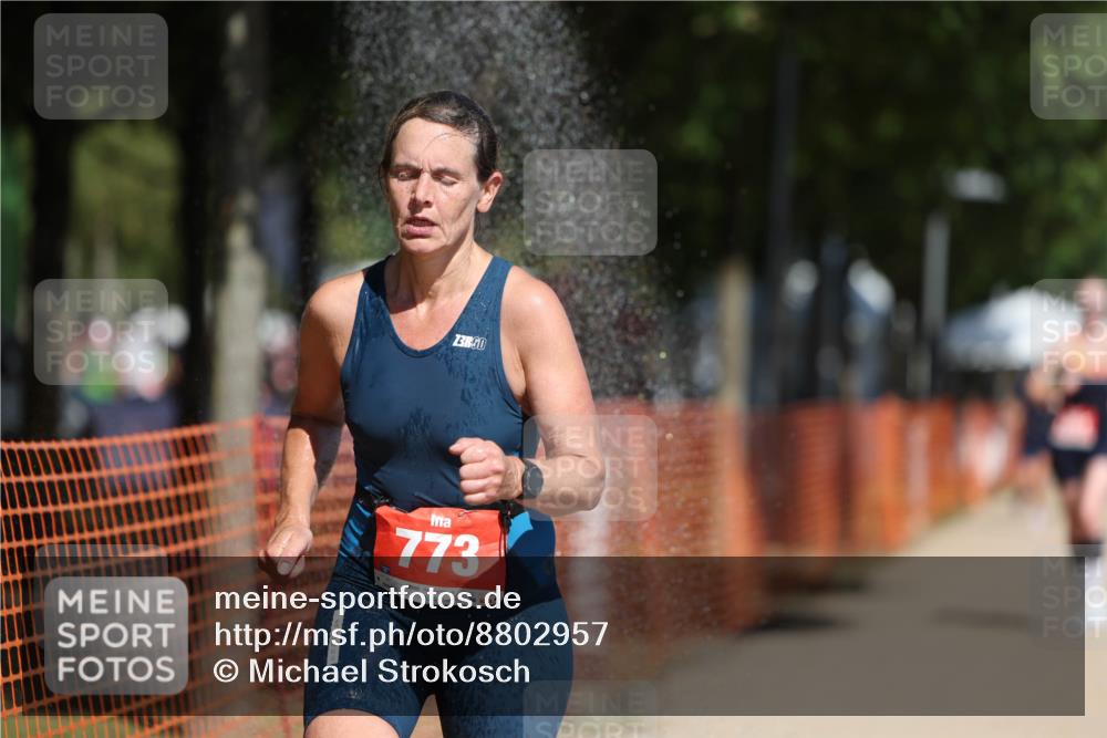 07.09.2025 - 19. Norderstedt Triathlon Michael Strokosch http://msf.ph/oto/8802957 07.09.2025 12:34:02 Laufen 773, 1251, 1381 meine-sportfotos.de