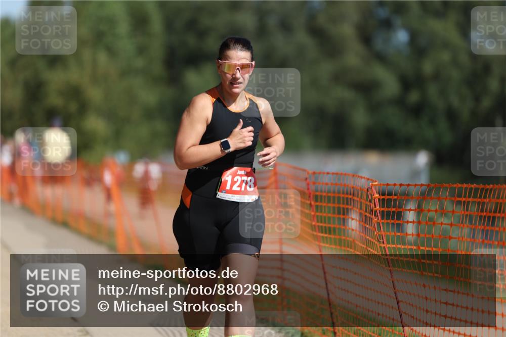 07.09.2025 - 19. Norderstedt Triathlon Michael Strokosch http://msf.ph/oto/8802968 07.09.2025 12:04:12 Laufen 1183, 1278, 1306 meine-sportfotos.de