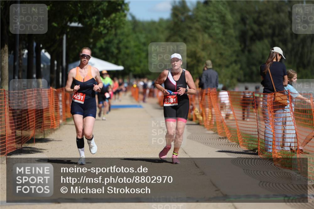 07.09.2025 - 19. Norderstedt Triathlon Michael Strokosch http://msf.ph/oto/8802970 07.09.2025 12:34:03 Laufen 773, 1251, 1381 meine-sportfotos.de