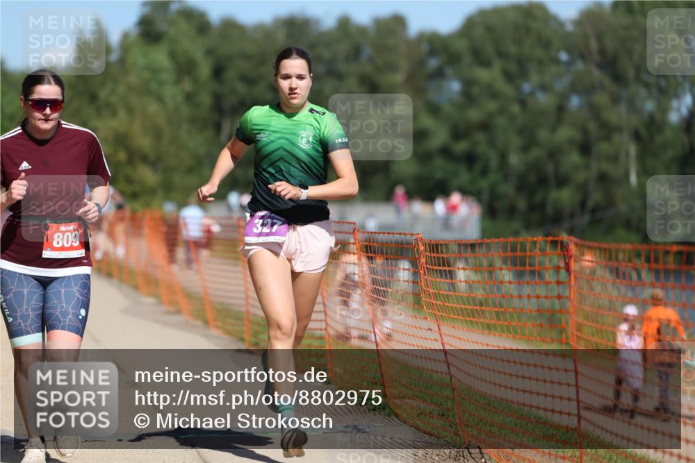 07.09.2025 - 19. Norderstedt Triathlon Michael Strokosch http://msf.ph/oto/8802975 07.09.2025 13:12:01 Laufen 169, 327, 809 meine-sportfotos.de