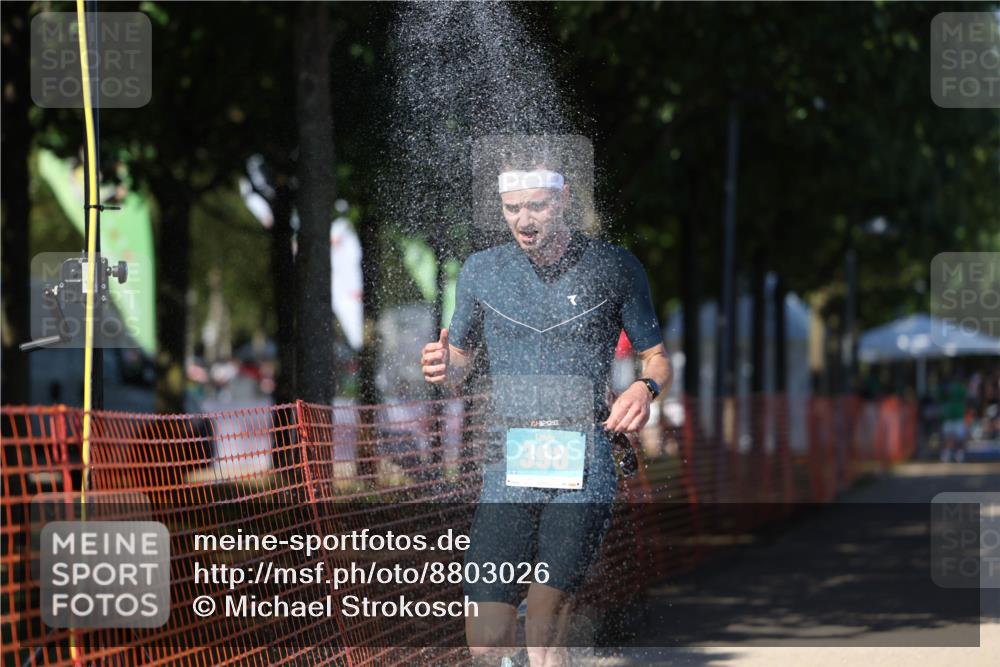 07.09.2025 - 19. Norderstedt Triathlon Michael Strokosch http://msf.ph/oto/8803026 07.09.2025 14:55:02 Laufen 398, 900 meine-sportfotos.de