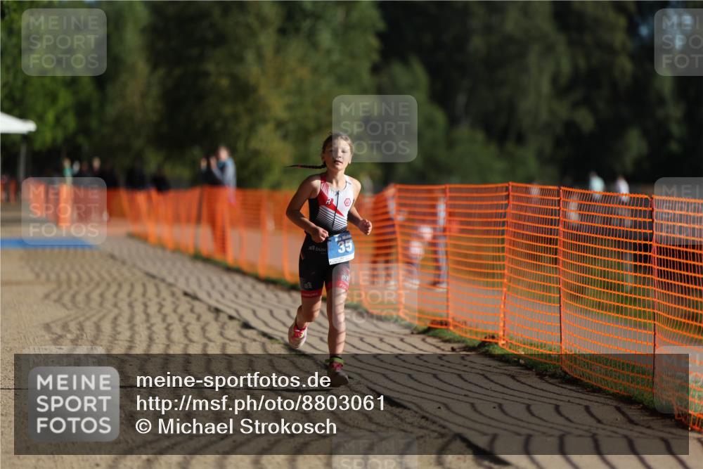 07.09.2025 - 19. Norderstedt Triathlon Michael Strokosch http://msf.ph/oto/8803061 07.09.2025 09:18:23 Laufen 35 meine-sportfotos.de