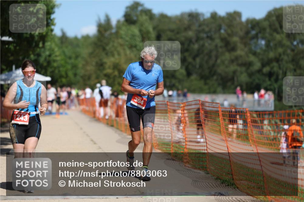 07.09.2025 - 19. Norderstedt Triathlon Michael Strokosch http://msf.ph/oto/8803063 07.09.2025 13:12:09 Laufen 304, 700, 1243 meine-sportfotos.de