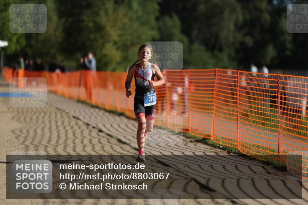 07.09.2025 - 19. Norderstedt Triathlon Michael Strokosch http://msf.ph/oto/8803067 07.09.2025 09:18:24 Laufen 35 meine-sportfotos.de