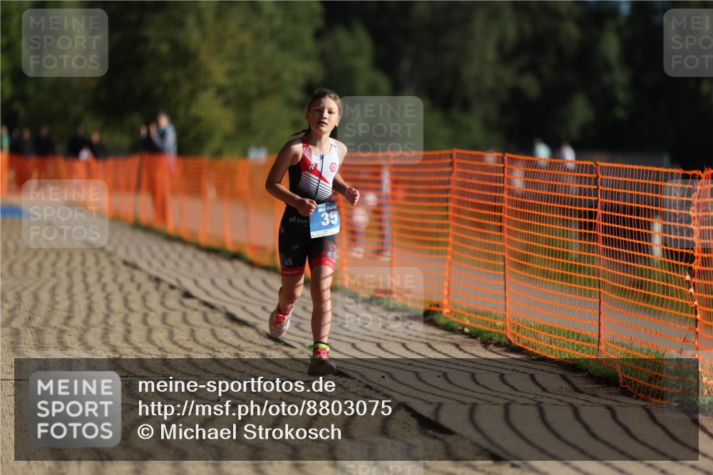 07.09.2025 - 19. Norderstedt Triathlon Michael Strokosch http://msf.ph/oto/8803075 07.09.2025 09:18:24 Laufen 35 meine-sportfotos.de