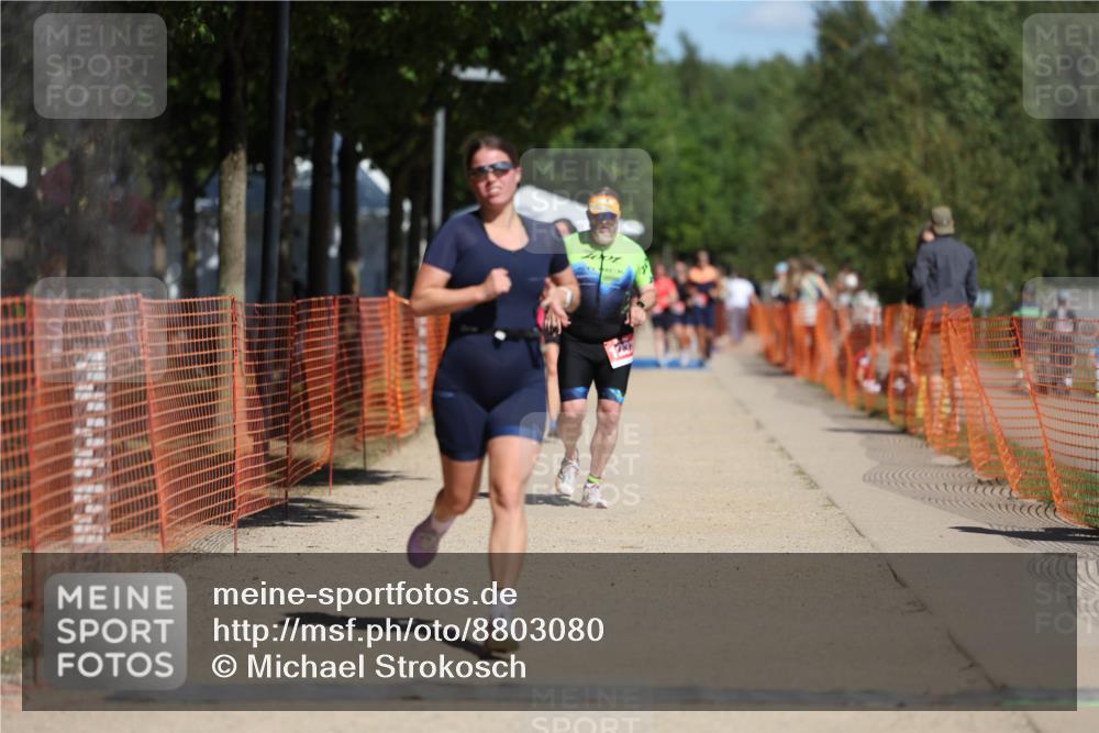 07.09.2025 - 19. Norderstedt Triathlon Michael Strokosch http://msf.ph/oto/8803080 07.09.2025 12:34:11 Laufen 1237, 1333, 1368 meine-sportfotos.de