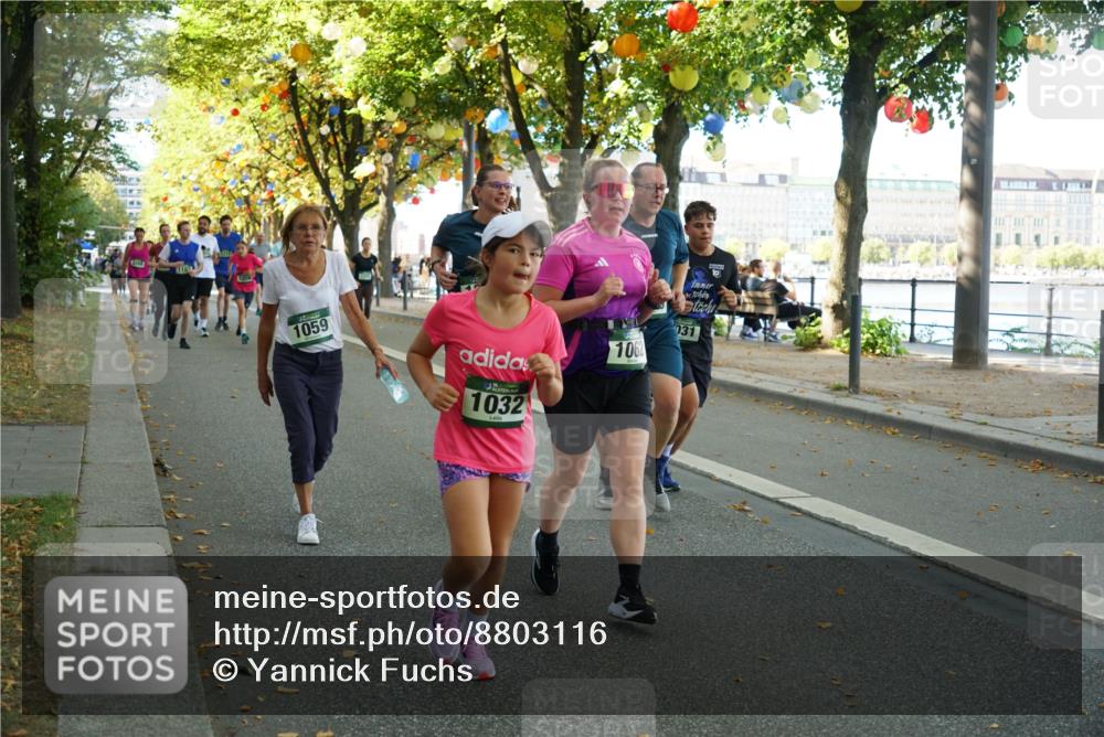 07.09.2025 - BARMER Alsterlauf Yannick Fuchs http://msf.ph/oto/8803116 07.09.2025 11:51:22 Laufen 120, 1059, 1032, 031, 1062 meine-sportfotos.de