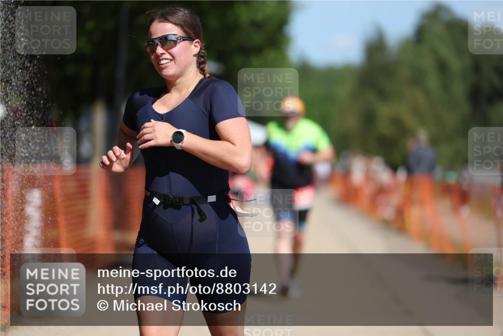 07.09.2025 - 19. Norderstedt Triathlon Michael Strokosch http://msf.ph/oto/8803142 07.09.2025 12:34:13 Laufen 1237, 1333, 1368 meine-sportfotos.de