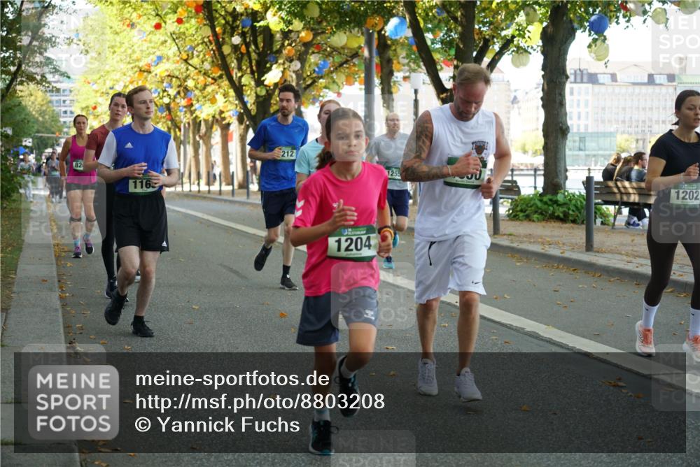 07.09.2025 - BARMER Alsterlauf Yannick Fuchs http://msf.ph/oto/8803208 07.09.2025 11:51:26 Laufen 82, 116, 212, 1204, 1255, 1202 meine-sportfotos.de