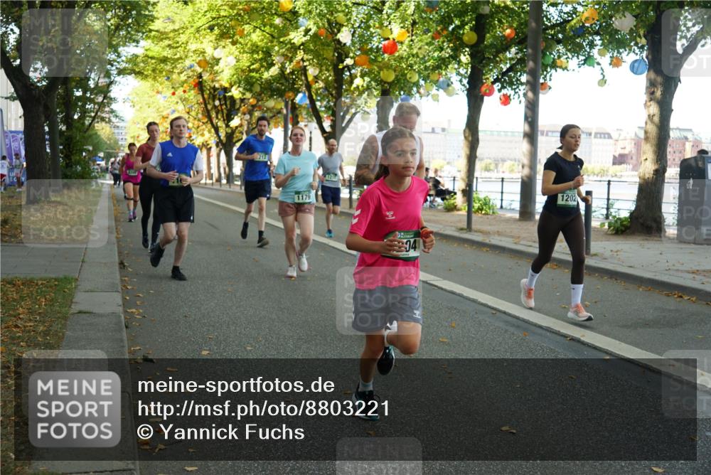 07.09.2025 - BARMER Alsterlauf Yannick Fuchs http://msf.ph/oto/8803221 07.09.2025 11:51:27 Laufen 1179, 04, 1202 meine-sportfotos.de