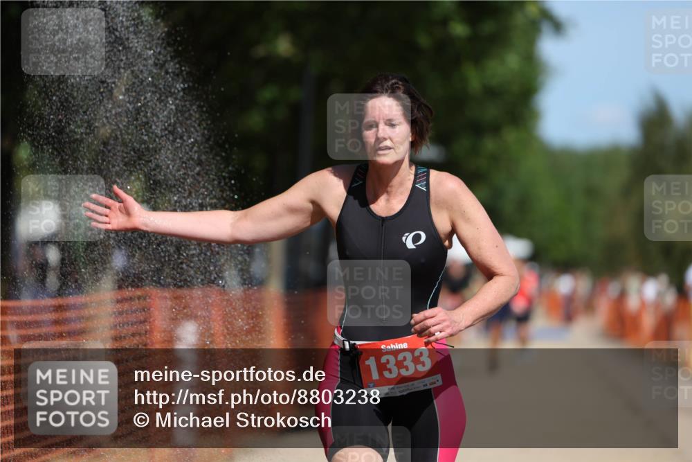 07.09.2025 - 19. Norderstedt Triathlon Michael Strokosch http://msf.ph/oto/8803238 07.09.2025 12:34:20 Laufen 1237, 1333 meine-sportfotos.de