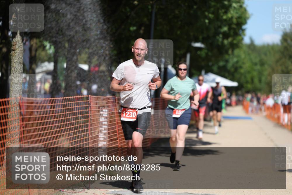 07.09.2025 - 19. Norderstedt Triathlon Michael Strokosch http://msf.ph/oto/8803285 07.09.2025 13:12:36 Laufen 156, 1230, 1322, 1328 meine-sportfotos.de
