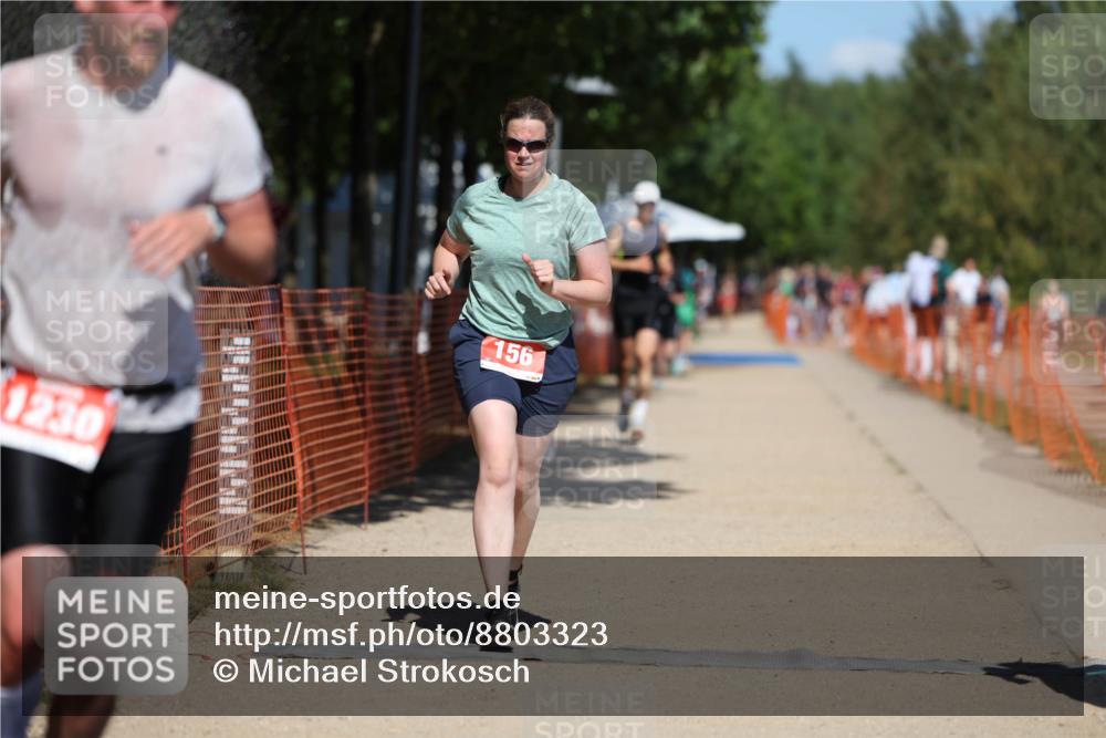 07.09.2025 - 19. Norderstedt Triathlon Michael Strokosch http://msf.ph/oto/8803323 07.09.2025 13:12:37 Laufen 156, 847, 1230, 1322, 1328 meine-sportfotos.de