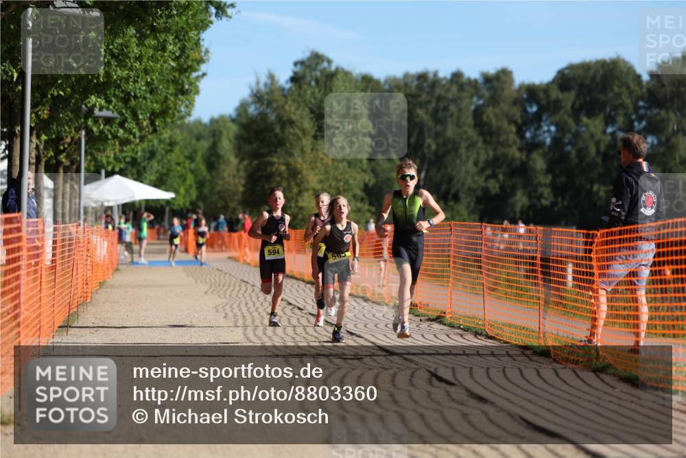 07.09.2025 - 19. Norderstedt Triathlon Michael Strokosch http://msf.ph/oto/8803360 07.09.2025 09:42:34 Laufen 557, 594, 595, 600 meine-sportfotos.de