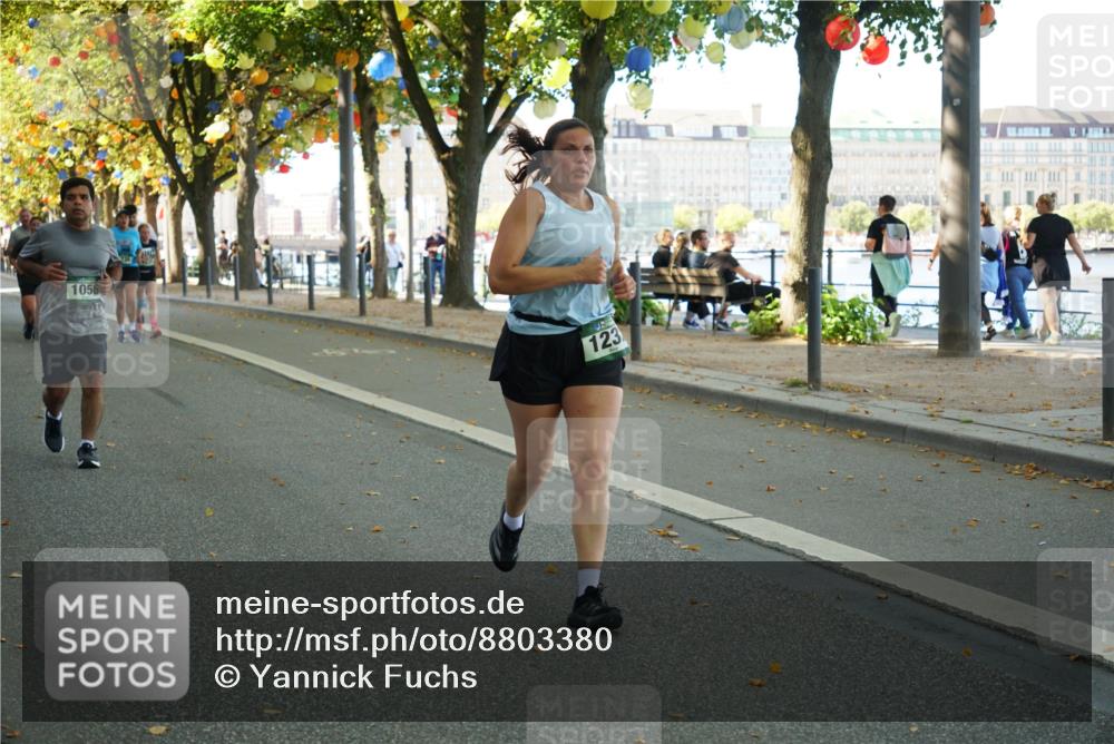 07.09.2025 - BARMER Alsterlauf Yannick Fuchs http://msf.ph/oto/8803380 07.09.2025 11:51:35 Laufen 1056, 123 meine-sportfotos.de