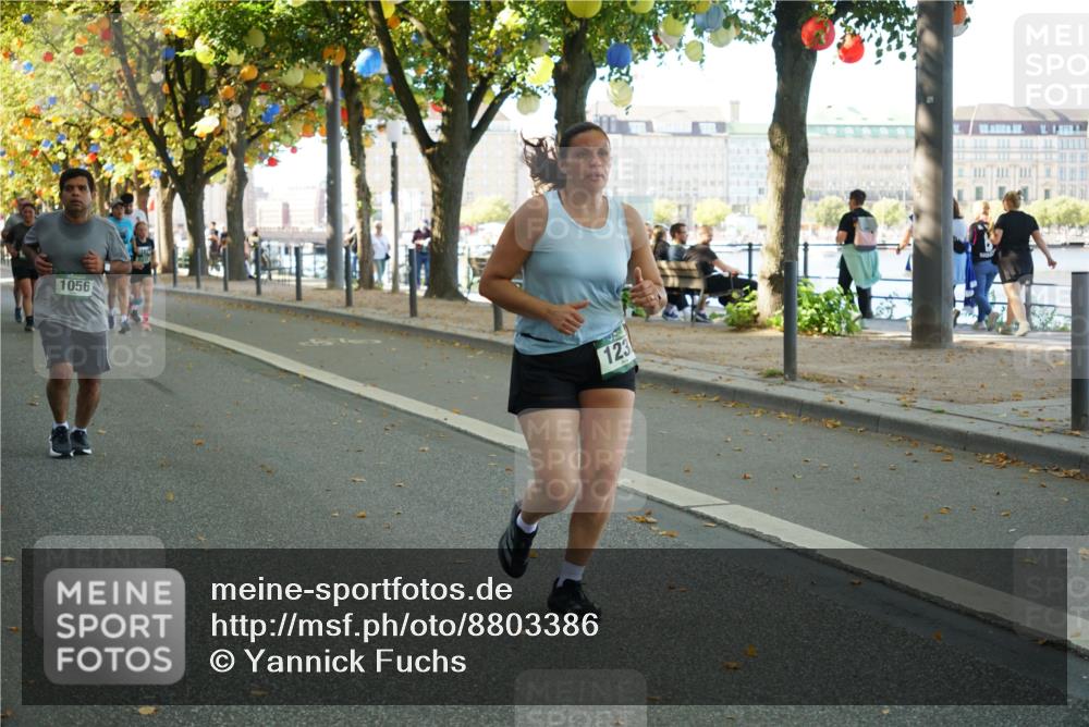 07.09.2025 - BARMER Alsterlauf Yannick Fuchs http://msf.ph/oto/8803386 07.09.2025 11:51:35 Laufen 1056, 123 meine-sportfotos.de