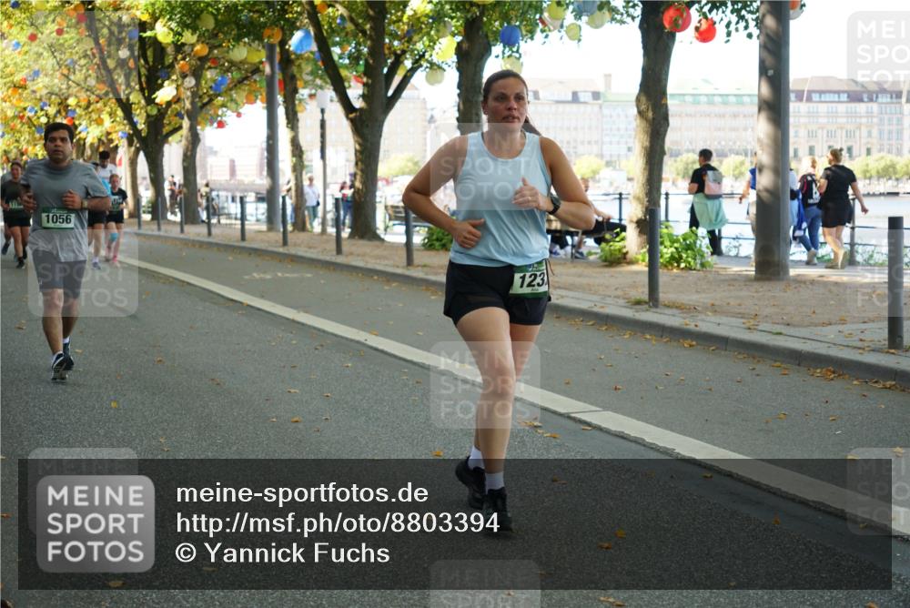 07.09.2025 - BARMER Alsterlauf Yannick Fuchs http://msf.ph/oto/8803394 07.09.2025 11:51:35 Laufen 1056, 123 meine-sportfotos.de