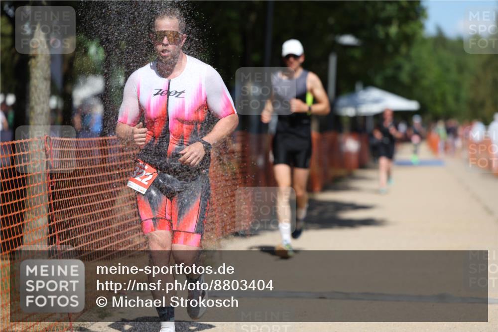 07.09.2025 - 19. Norderstedt Triathlon Michael Strokosch http://msf.ph/oto/8803404 07.09.2025 13:12:42 Laufen 156, 847, 1322, 1328 meine-sportfotos.de