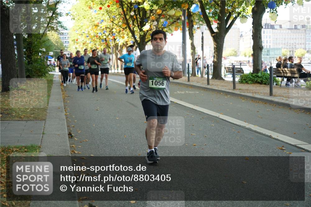 07.09.2025 - BARMER Alsterlauf Yannick Fuchs http://msf.ph/oto/8803405 07.09.2025 11:51:36 Laufen 1196, 3797, 1236, 1056 meine-sportfotos.de
