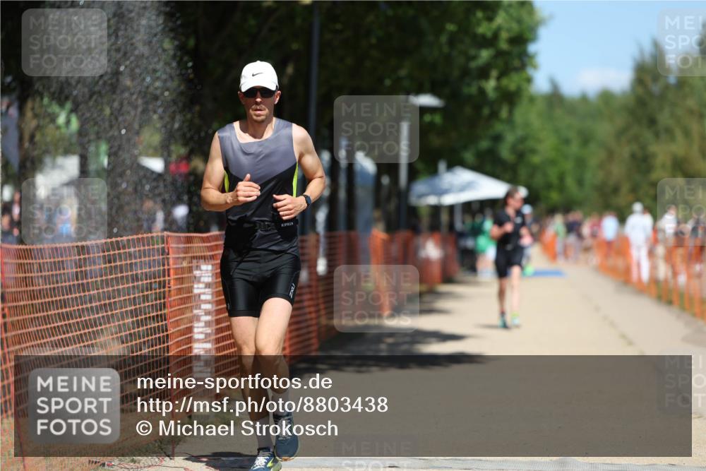 07.09.2025 - 19. Norderstedt Triathlon Michael Strokosch http://msf.ph/oto/8803438 07.09.2025 13:12:44 Laufen 847, 1269, 1322 meine-sportfotos.de