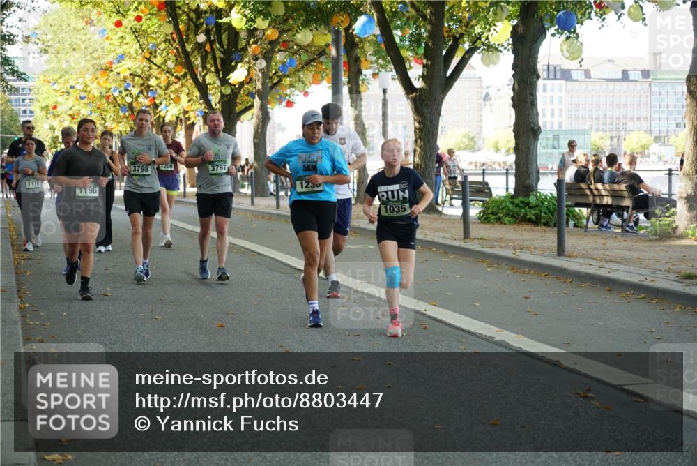07.09.2025 - BARMER Alsterlauf Yannick Fuchs http://msf.ph/oto/8803447 07.09.2025 11:51:39 Laufen 3798, 1200, 3797, 5, 1170, 1196, 1230, 1035 meine-sportfotos.de