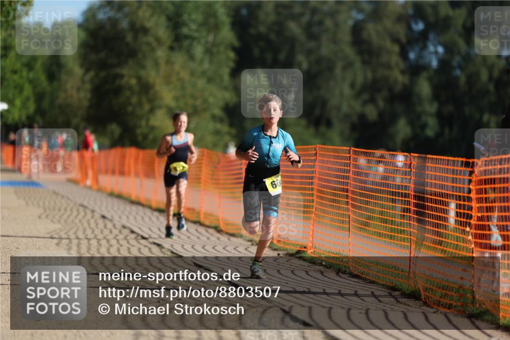 07.09.2025 - 19. Norderstedt Triathlon Michael Strokosch http://msf.ph/oto/8803507 07.09.2025 09:42:46 Laufen 604, 633 meine-sportfotos.de