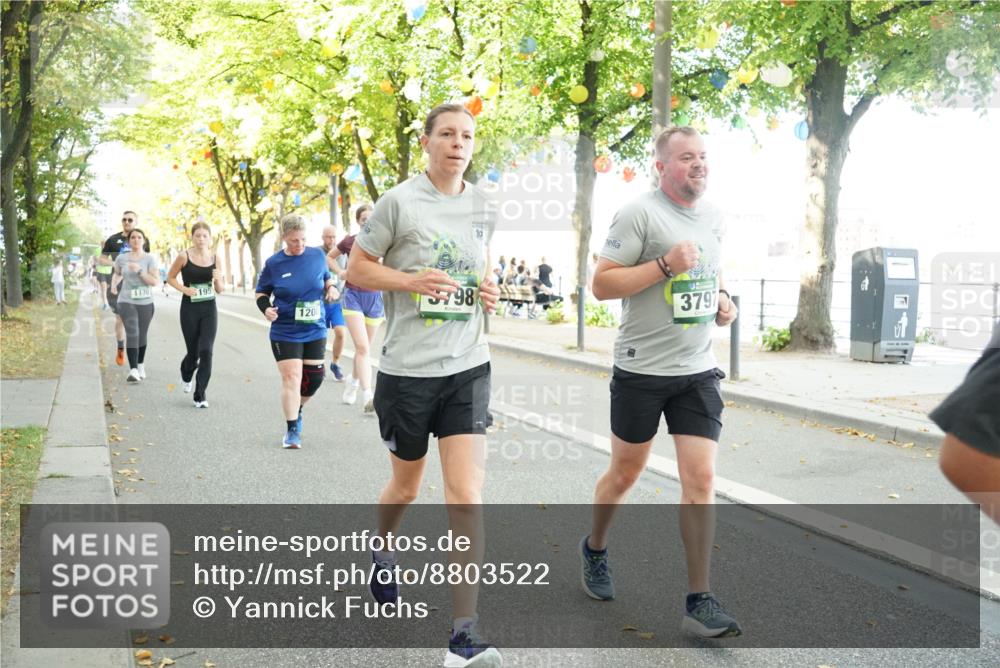 07.09.2025 - BARMER Alsterlauf Yannick Fuchs http://msf.ph/oto/8803522 07.09.2025 11:51:44 Laufen 1170, 195, 1208, 98, 10, 3797 meine-sportfotos.de