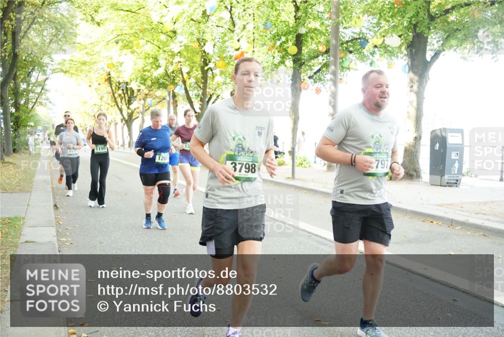 07.09.2025 - BARMER Alsterlauf Yannick Fuchs http://msf.ph/oto/8803532 07.09.2025 11:51:44 Laufen 1170, 1195, 1208, 10, 3798, 797 meine-sportfotos.de