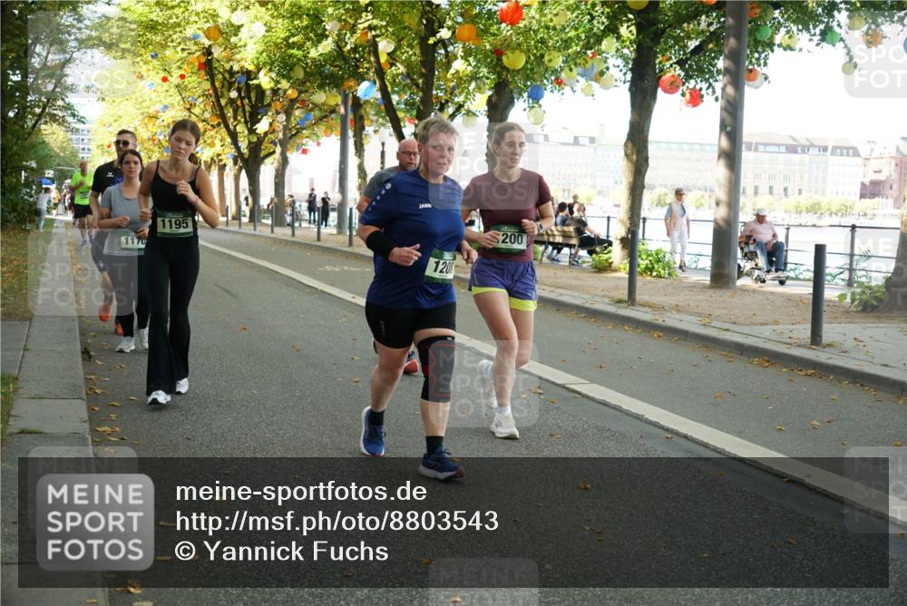 07.09.2025 - BARMER Alsterlauf Yannick Fuchs http://msf.ph/oto/8803543 07.09.2025 11:51:45 Laufen 1170, 1195, 1208, 200 meine-sportfotos.de