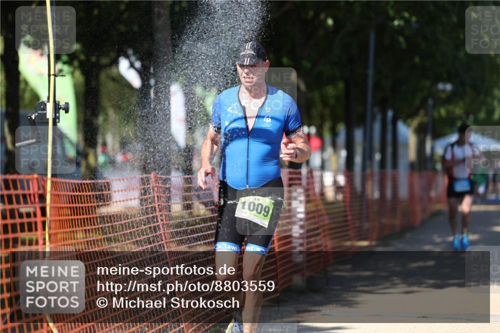 07.09.2025 - 19. Norderstedt Triathlon Michael Strokosch http://msf.ph/oto/8803559 07.09.2025 14:55:53 Laufen 863, 1009, 1026 meine-sportfotos.de