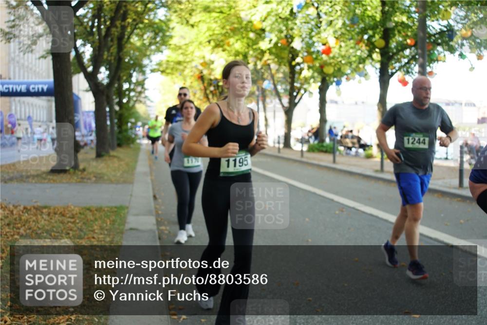07.09.2025 - BARMER Alsterlauf Yannick Fuchs http://msf.ph/oto/8803586 07.09.2025 11:51:47 Laufen 1195, 1244 meine-sportfotos.de