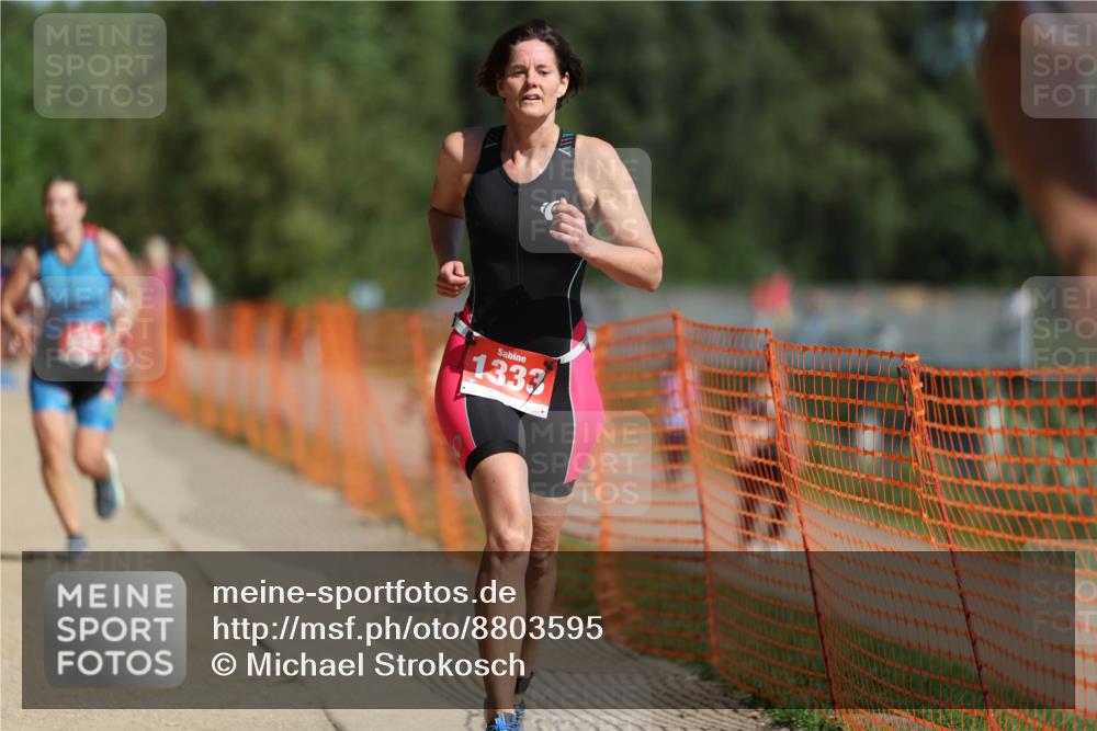 07.09.2025 - 19. Norderstedt Triathlon Michael Strokosch http://msf.ph/oto/8803595 07.09.2025 12:05:14 Laufen 795, 833, 834, 1333 meine-sportfotos.de