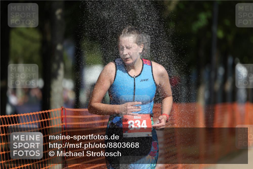 07.09.2025 - 19. Norderstedt Triathlon Michael Strokosch http://msf.ph/oto/8803668 07.09.2025 12:05:19 Laufen 833, 834, 1333 meine-sportfotos.de