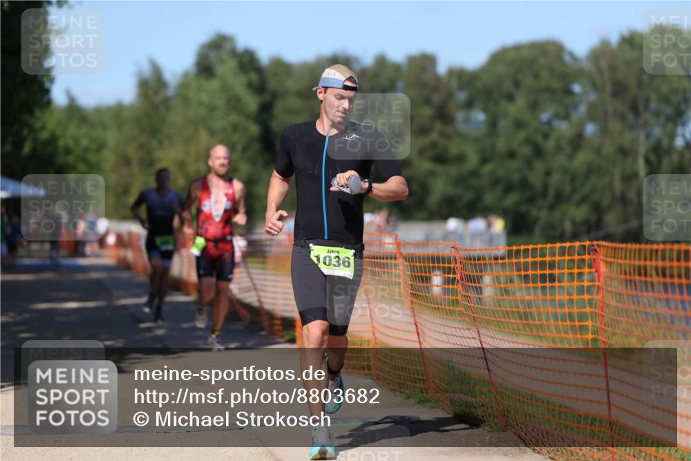 07.09.2025 - 19. Norderstedt Triathlon Michael Strokosch http://msf.ph/oto/8803682 07.09.2025 14:56:09 Laufen 961, 990, 1036 meine-sportfotos.de
