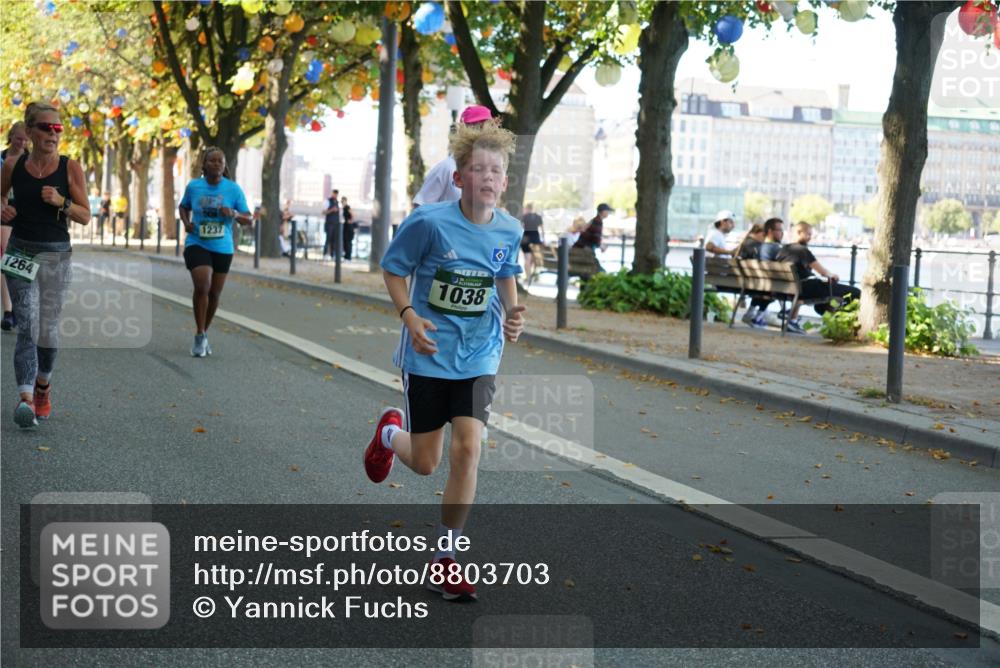 07.09.2025 - BARMER Alsterlauf Yannick Fuchs http://msf.ph/oto/8803703 07.09.2025 11:51:58 Laufen 1264, 1237, 1038 meine-sportfotos.de