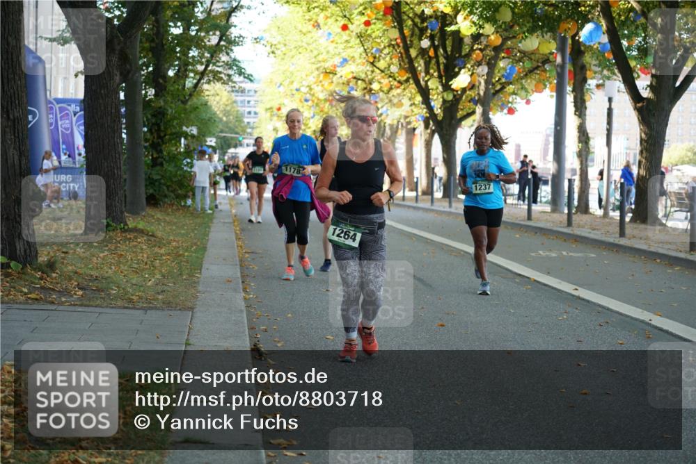 07.09.2025 - BARMER Alsterlauf Yannick Fuchs http://msf.ph/oto/8803718 07.09.2025 11:51:59 Laufen 1184, 1178, 1264, 5, 1237 meine-sportfotos.de