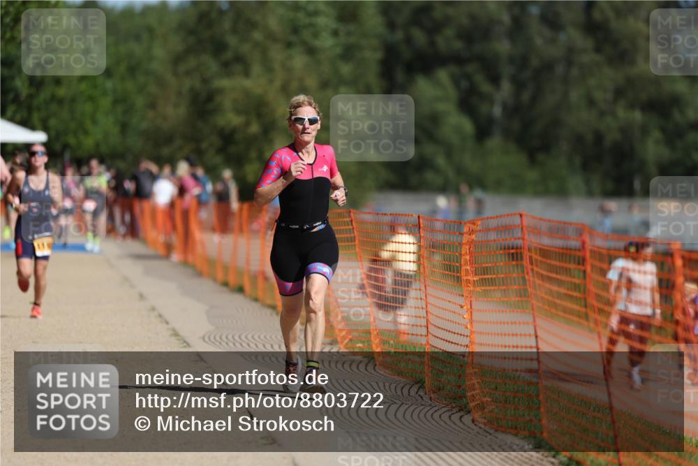 07.09.2025 - 19. Norderstedt Triathlon Michael Strokosch http://msf.ph/oto/8803722 07.09.2025 12:05:27 Laufen 155, 1181, 1193 meine-sportfotos.de