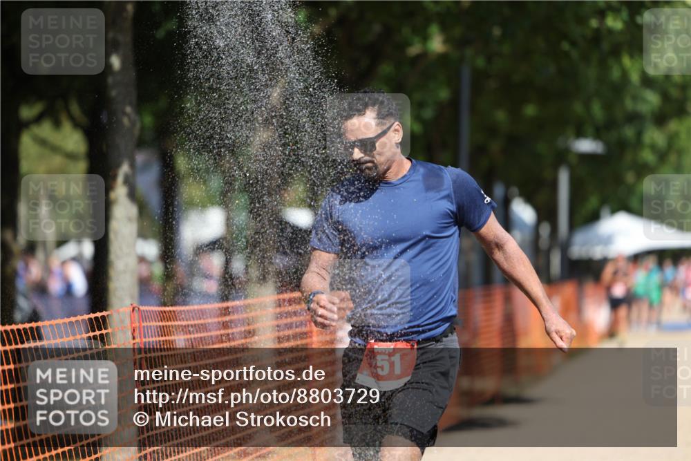 07.09.2025 - 19. Norderstedt Triathlon Michael Strokosch http://msf.ph/oto/8803729 07.09.2025 12:35:12 Laufen 251, 838, 1286 meine-sportfotos.de