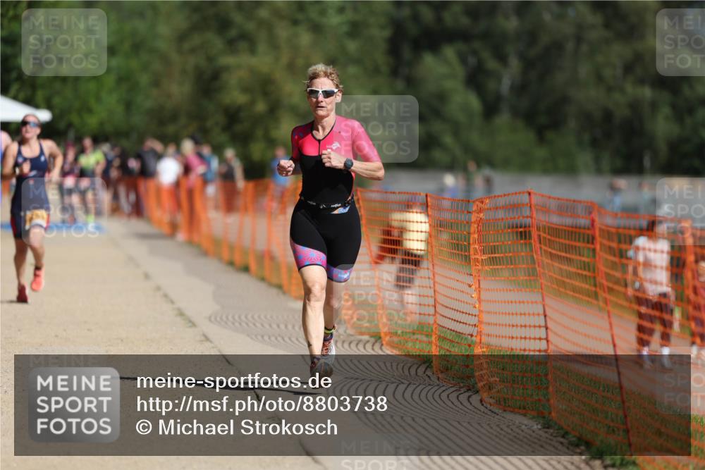 07.09.2025 - 19. Norderstedt Triathlon Michael Strokosch http://msf.ph/oto/8803738 07.09.2025 12:05:27 Laufen 155, 1181, 1193 meine-sportfotos.de