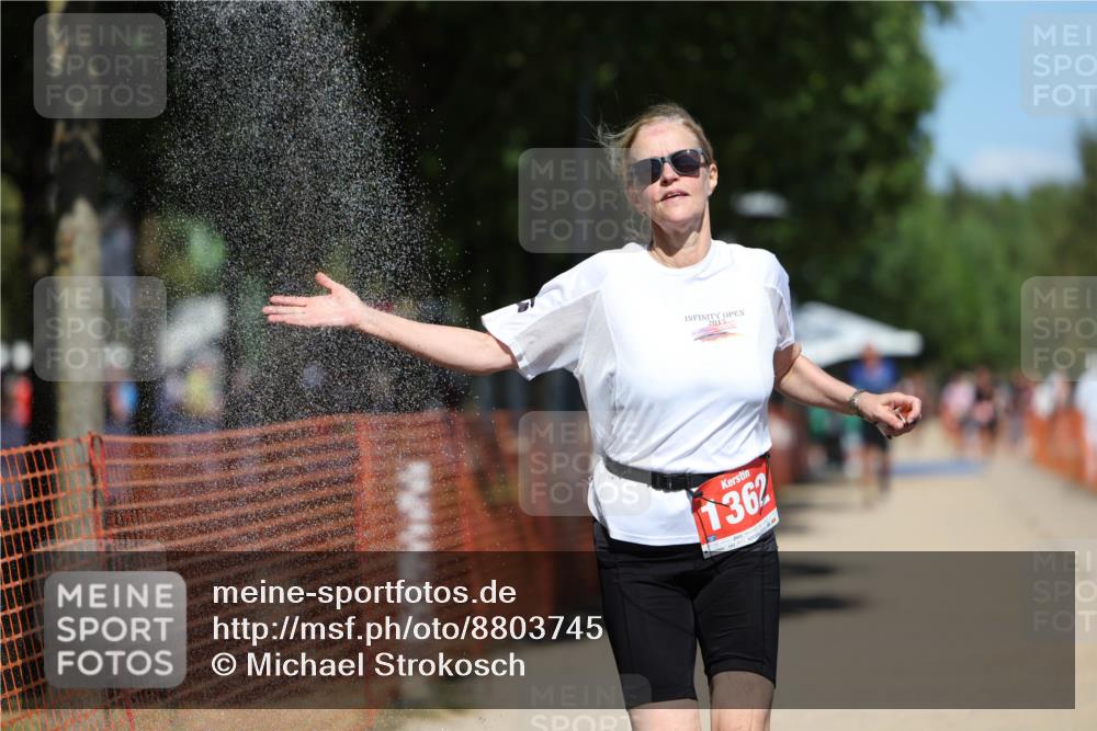 07.09.2025 - 19. Norderstedt Triathlon Michael Strokosch http://msf.ph/oto/8803745 07.09.2025 13:13:13 Laufen 701, 1362 meine-sportfotos.de