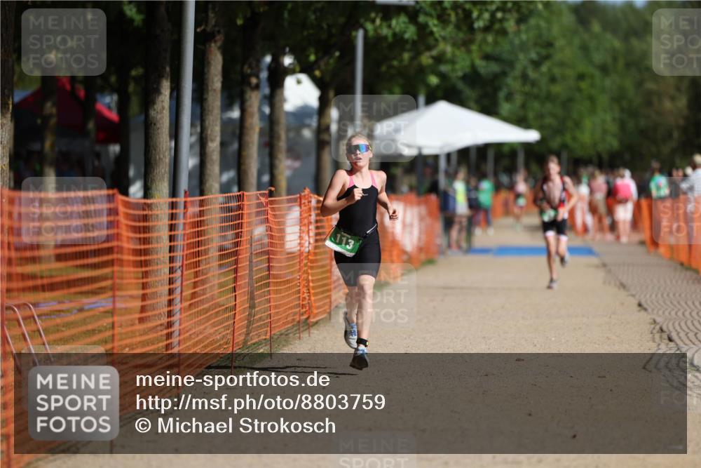 07.09.2025 - 19. Norderstedt Triathlon Michael Strokosch http://msf.ph/oto/8803759 07.09.2025 11:03:26 Laufen 79, 113 meine-sportfotos.de