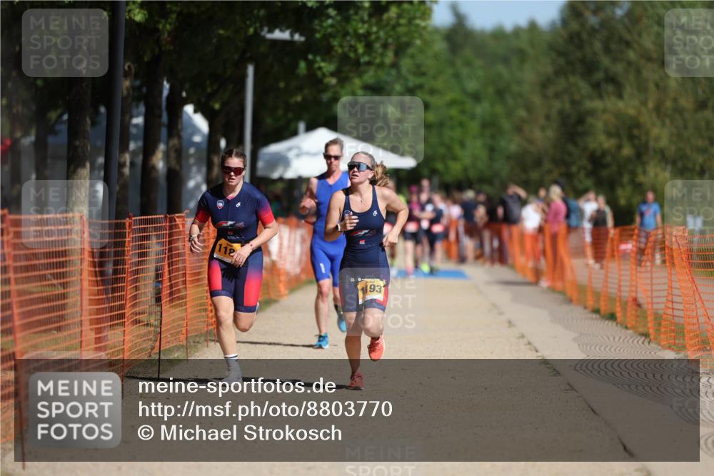 07.09.2025 - 19. Norderstedt Triathlon Michael Strokosch http://msf.ph/oto/8803770 07.09.2025 12:05:29 Laufen 155, 1181, 1193 meine-sportfotos.de