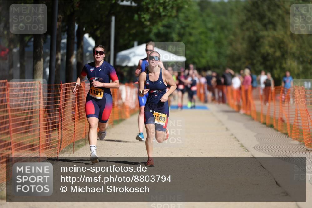 07.09.2025 - 19. Norderstedt Triathlon Michael Strokosch http://msf.ph/oto/8803794 07.09.2025 12:05:30 Laufen 155, 1181, 1193, 1228 meine-sportfotos.de
