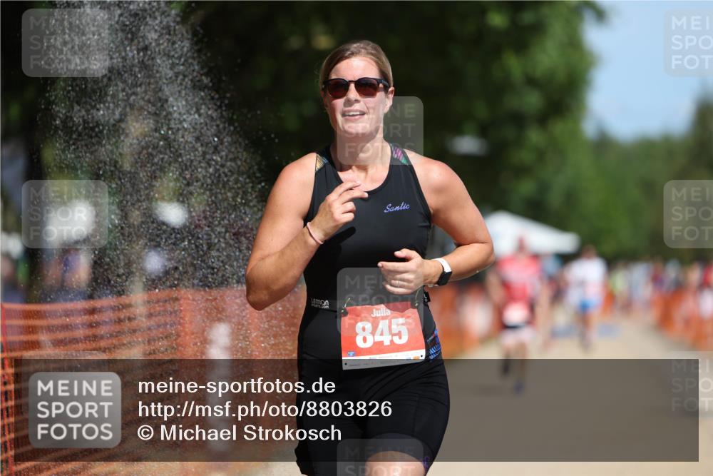 07.09.2025 - 19. Norderstedt Triathlon Michael Strokosch http://msf.ph/oto/8803826 07.09.2025 12:35:28 Laufen 151, 845, 851 meine-sportfotos.de