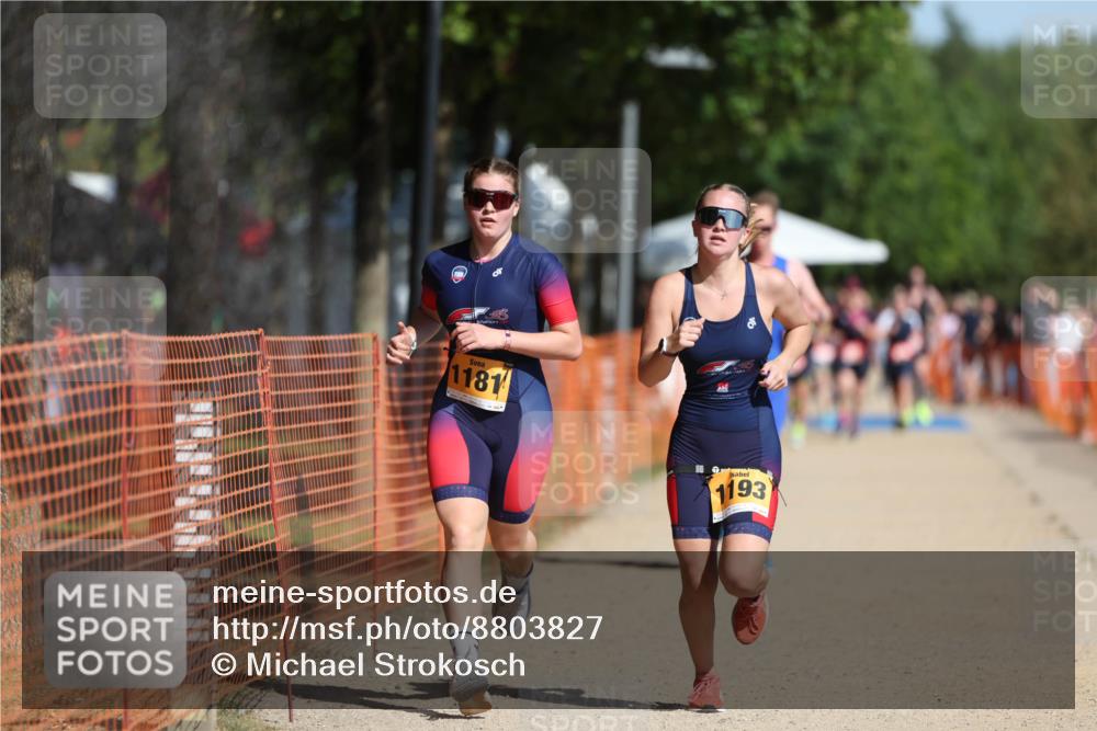 07.09.2025 - 19. Norderstedt Triathlon Michael Strokosch http://msf.ph/oto/8803827 07.09.2025 12:05:31 Laufen 155, 1181, 1193, 1228 meine-sportfotos.de