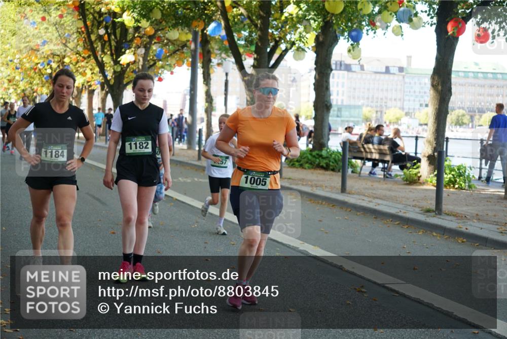 07.09.2025 - BARMER Alsterlauf Yannick Fuchs http://msf.ph/oto/8803845 07.09.2025 11:52:11 Laufen 1184, 1182, 1005 meine-sportfotos.de